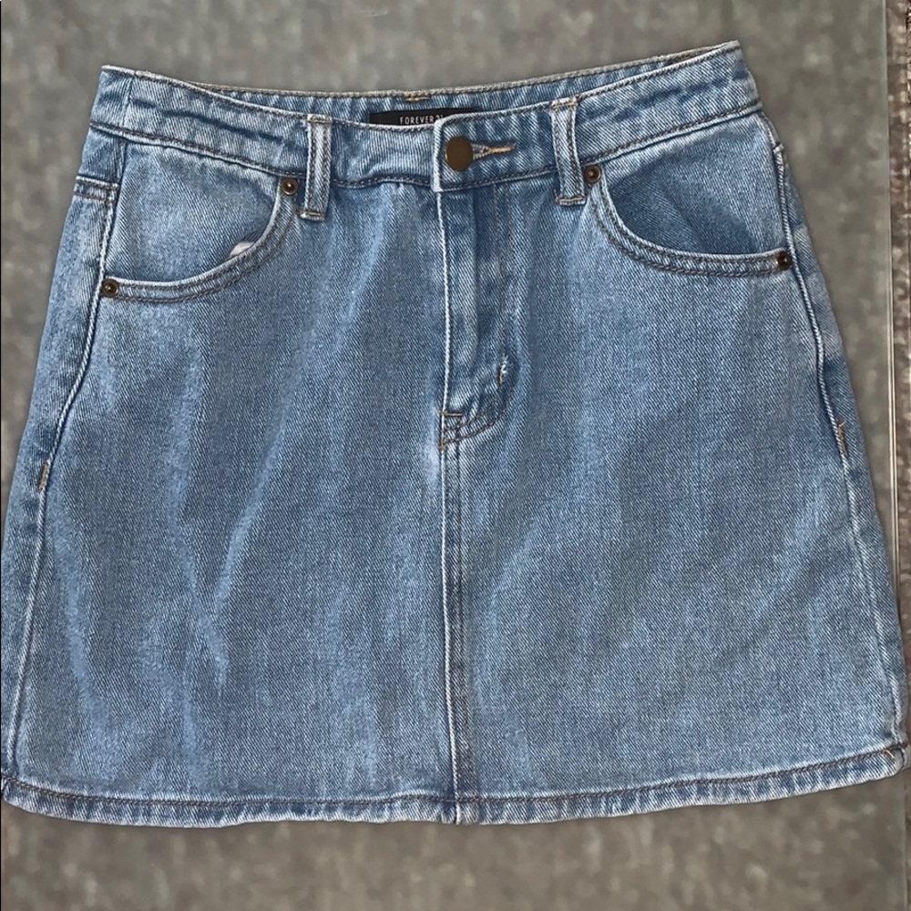 Jean mini skirt